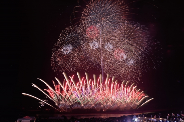 第37回利根川花火大会スターマイン