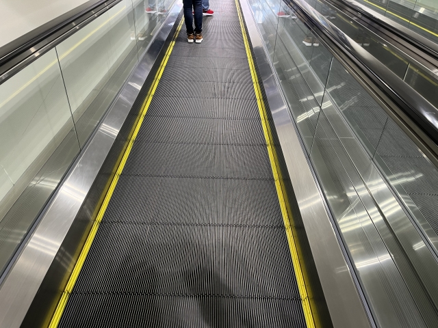 コストコエスカレーター