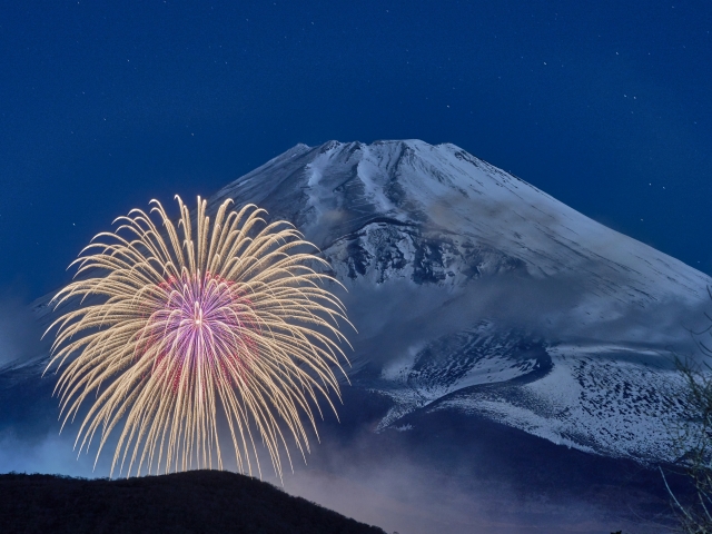 富士山と花火