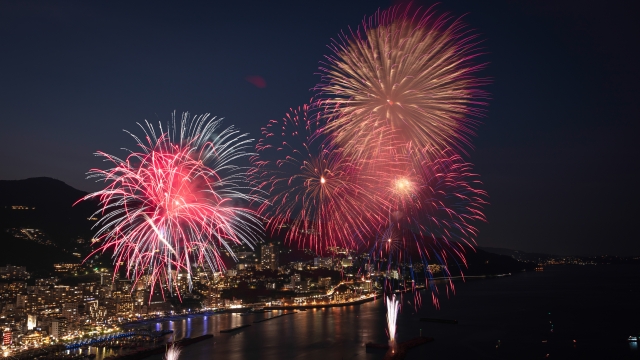 熱海海上花火大会