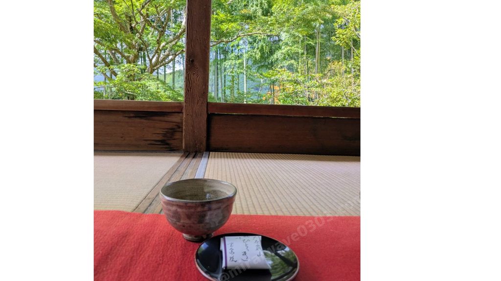 宝泉院　拝観料とお茶菓子・抹茶